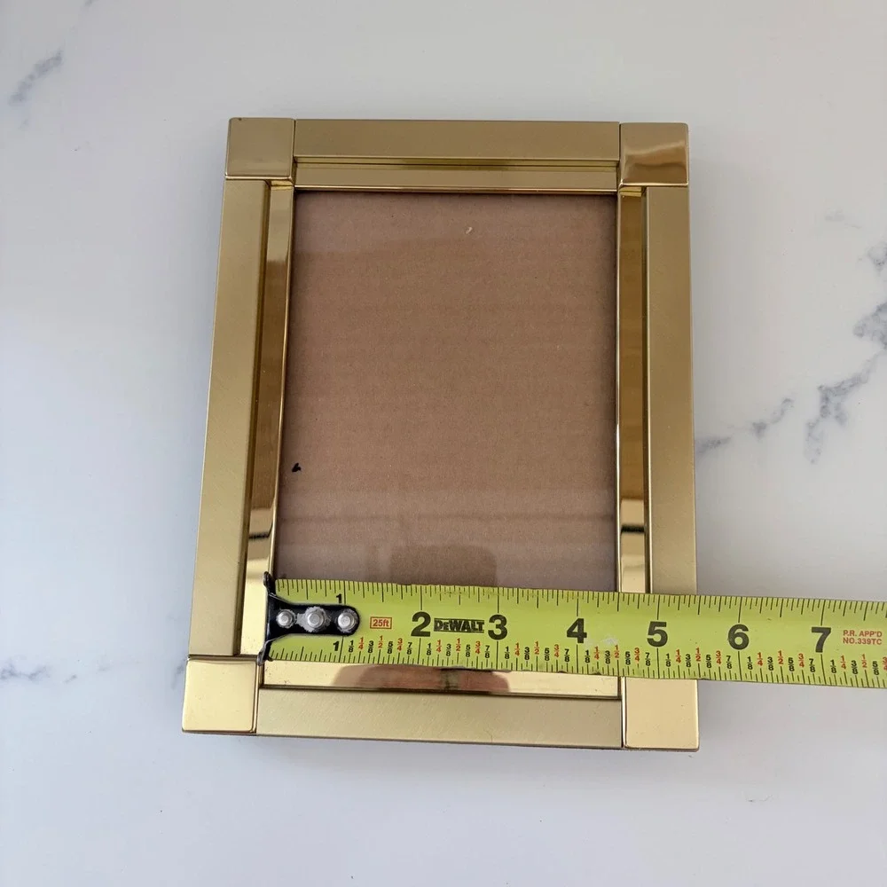 N/A modern gold